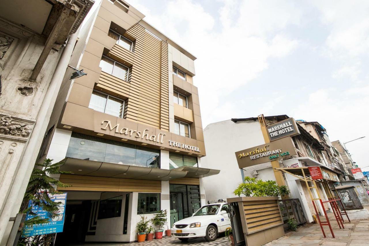 Capital O 978 Marshall The Hotel Ahmedabad Exterior foto